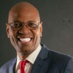 El presidente del Colegio Dominicano de Periodistas, Luis Pérez Novas, viajará a Madrid para participar en un acto histórico de reconocimiento a 25 comunicadores de República Dominicana, España e Italia, previo a FITUR 2026.