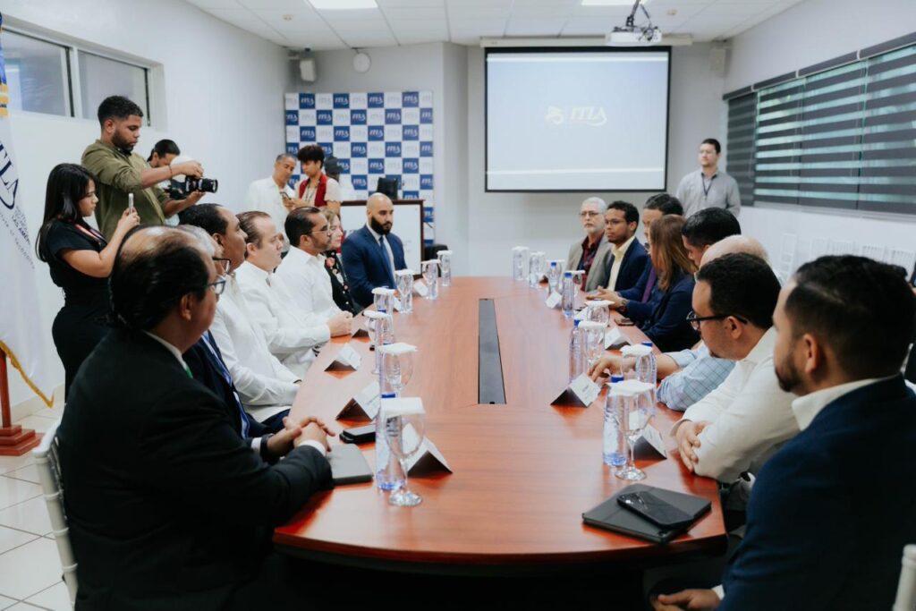 Gobierno impulsa primera generación de docentes en IA tras alianza estratégica con NVIDIA