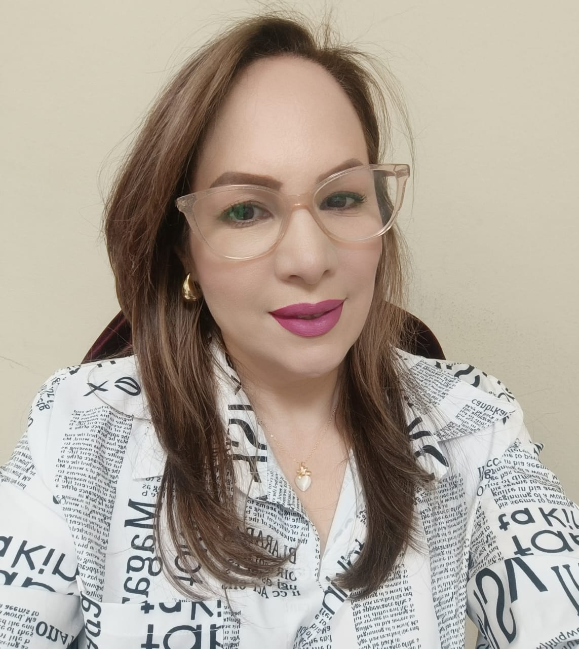 Premios, comunicación y el desafío de regular lo digital.