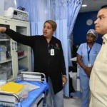 Director del SNS asegura suministro total a pacientes de diálisis y nutrición