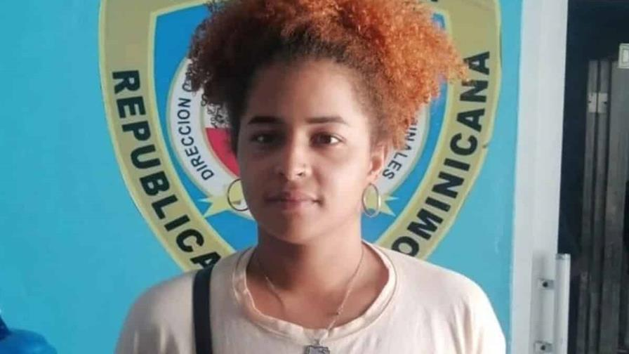 Jueza envía a juicio a mujer que niega haber quemado a una perra parida