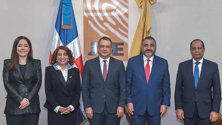 JCE elimina afiliaciones dobles y regula registros partidarios 7 JCE elimina afiliaciones dobles y regula registros partidarios