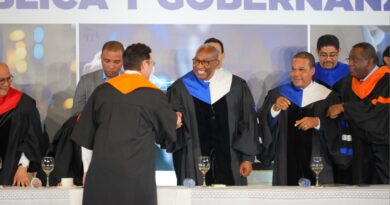 UASD e INAP gradúan primera generación de magísteres en Gobernanza Pública