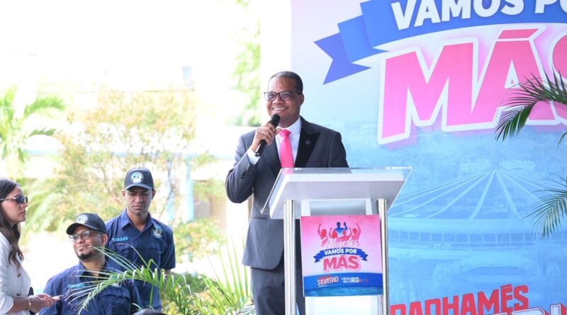 Radhames Silverio propone fortalecer liderazgo femenino y ampliar políticas de apoyo en la UASD 1