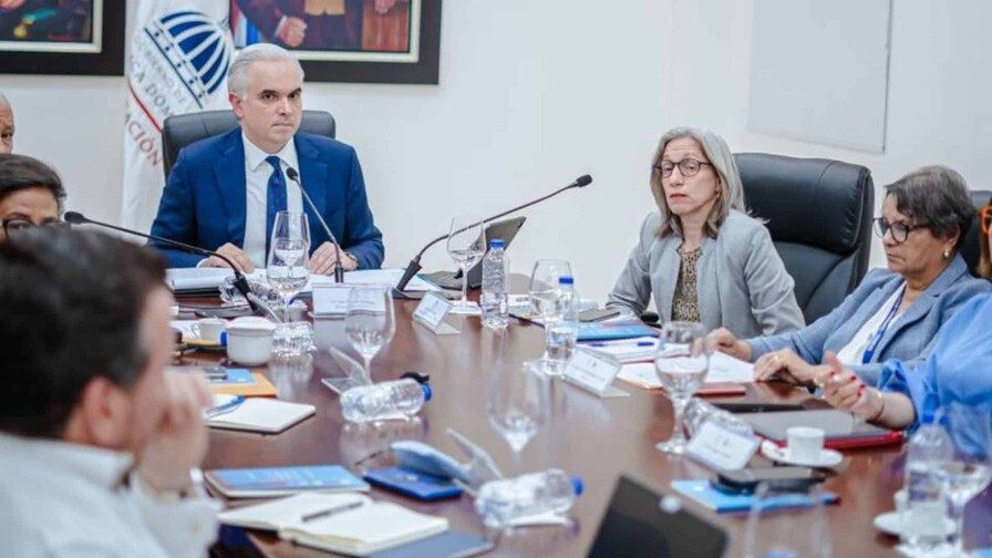 Educación activa comisión especial para garantizar cupos escolares 2026-2027