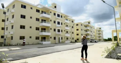 Médicos no reciben apartamentos del proyecto Leocadio Peña