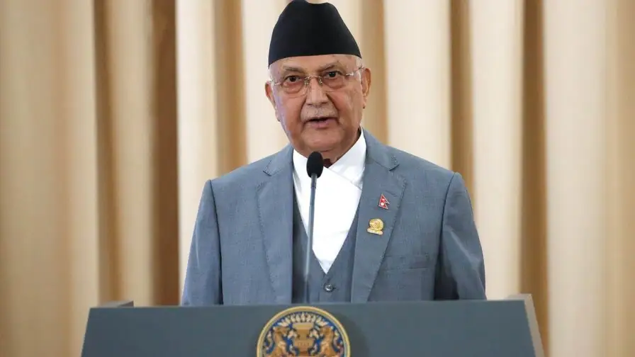 Detienen a ex primer ministro nepalí y al ex ministro del Interior