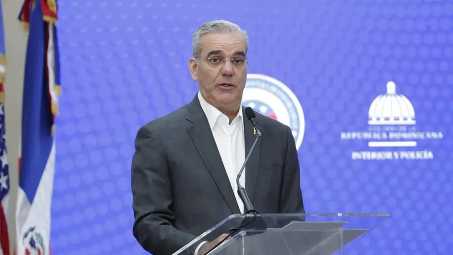 Abinader presenta plan de modernización policial basado en ciencia