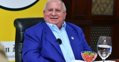 Salud supervisa consultorio “Transformando el Autismo” de Ernesto Fadul