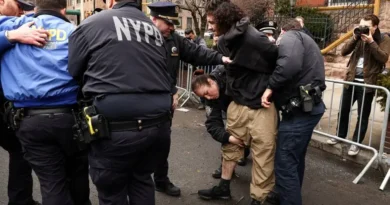 EEUU acusados de terrorismo por lanzar explosivo en protesta