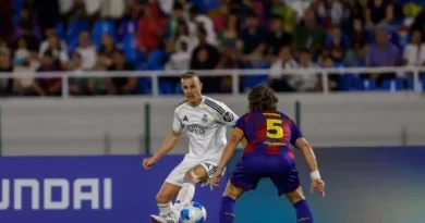 Exhibición de leyendas del fútbol atrae a 16 mil en Santo Domingo