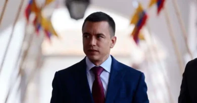 Ecuador impone toque de queda nocturno en cuatro provincias