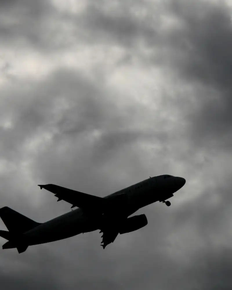 Falta de vuelos directos frena turismo chino a República Dominicana