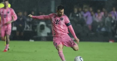 Messi celebra su gol 900 en la eliminación del Inter Miami