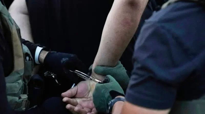 Detienen a dominicano con 50 mil dosis de éxtasis en Paraguay 1