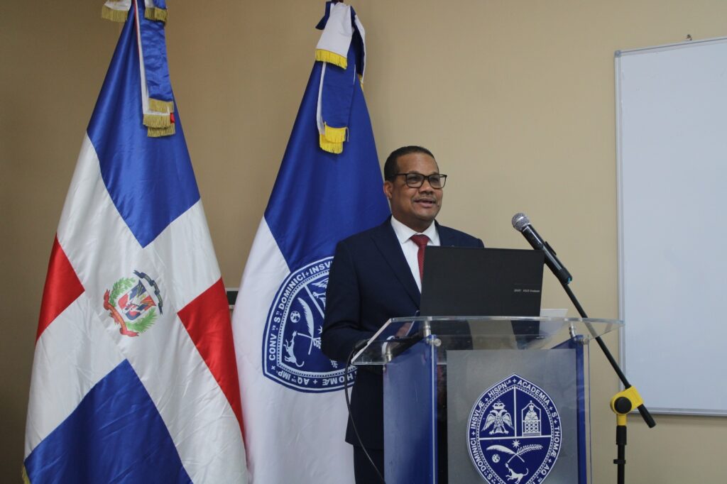 UASD realiza panel sobre viticultura tropical y desafíos del cambio climático en Neiba