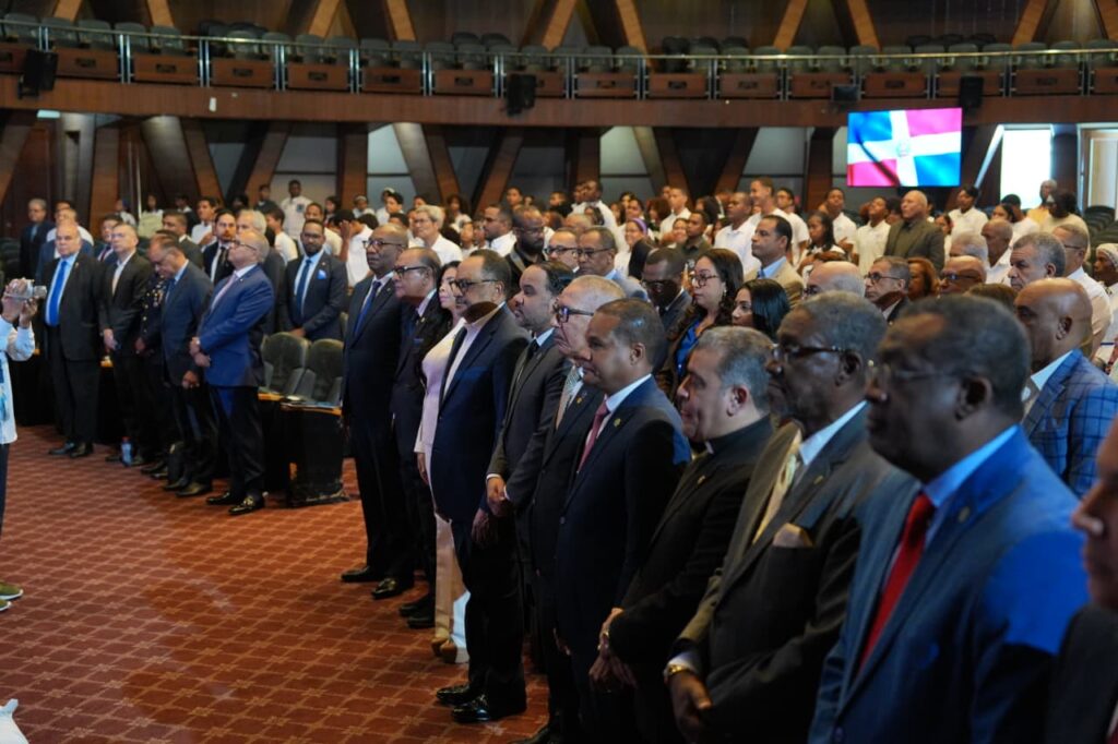 UASD y Listín Diario celebran foro sobre crimen, seguridad y violencia en el país