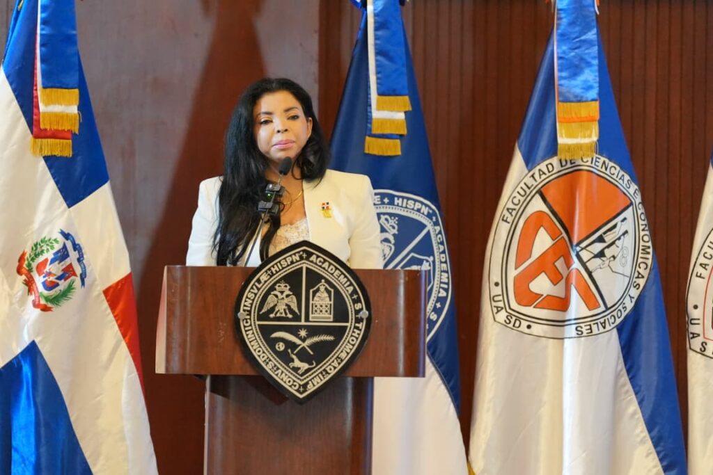 UASD y Listín Diario celebran foro sobre crimen, seguridad y violencia en el país