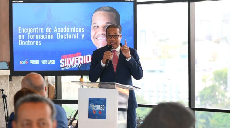 Radhamés Silverio reúne a más de 300 doctores y proyecta una nueva etapa de liderazgo científico en la UASD 1