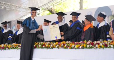 UASD inviste 3,348 profesionales en acto dedicado a la Gesta de Abril de 1965