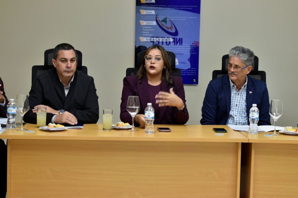 INFOTEP y MINERD inician articulación con distritos educativos de Santiago para iniciar bachillerato con formación técnica