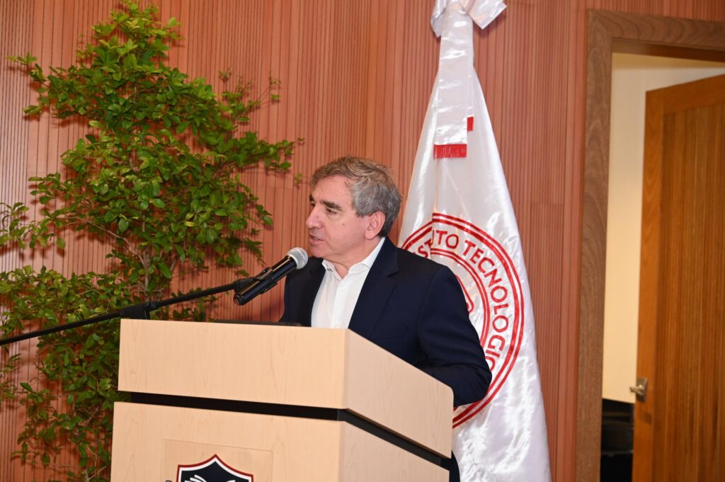 Laboratorios Rowe lanza su Universidad Corporativa junto al INTEC