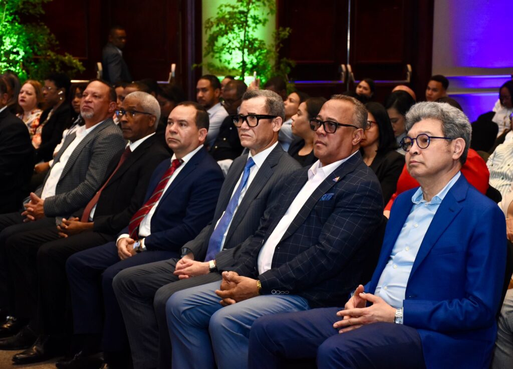 Ministerio de Trabajo promueve entornos psicosociales saludables en el ámbito laboral