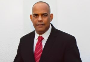 Entre cámaras y morbo: la peligrosa normalización de grabar el dolor ajeno