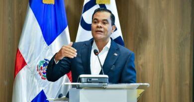 Director de la DIDA atribuye críticas a intereses afectados por reformas institucionales