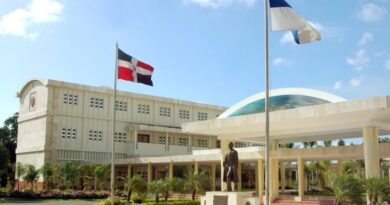 Analizamos el impacto de la expansión territorial de la UASD en la educación superior y su rol clave en la movilidad social y el desarrollo de las provincias.