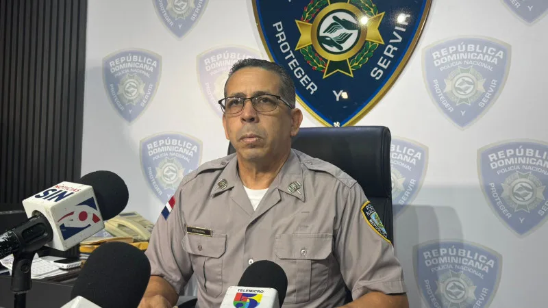 Buscan a hombre acusado de desaparición de niña de seis años