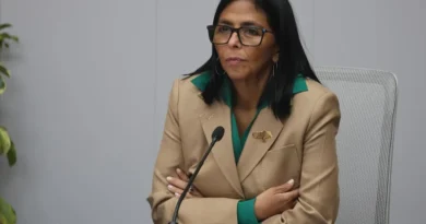 Delcy Rodríguez registra abogado en EE. UU. con miras a futura campaña presidencial