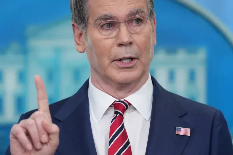 Washington intensifica presión económica sobre Irán con sanciones secundarias