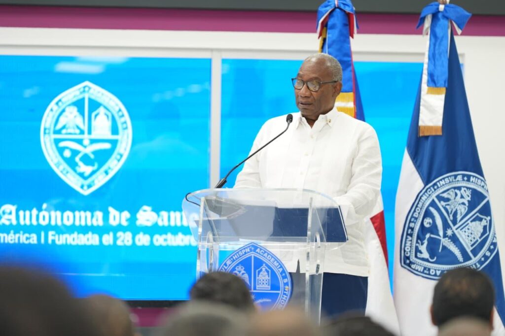 Presidente Abinader y rector Editrudis Beltrán inauguran histórica transformación de la UASD