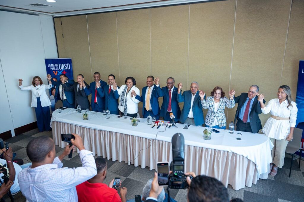 Candidato a decano de la Facultad de Ciencias de la Salud y director de la Escuela de Medicina, la más grande de la UASD, respalda candidatura de Radhamés Silverio a la Rectoría 4 Candidato a decano de la Facultad de Ciencias de la Salud y director de la Escuela de Medicina, la más grande de la UASD, respalda candidatura de Radhamés Silverio a la Rectoría