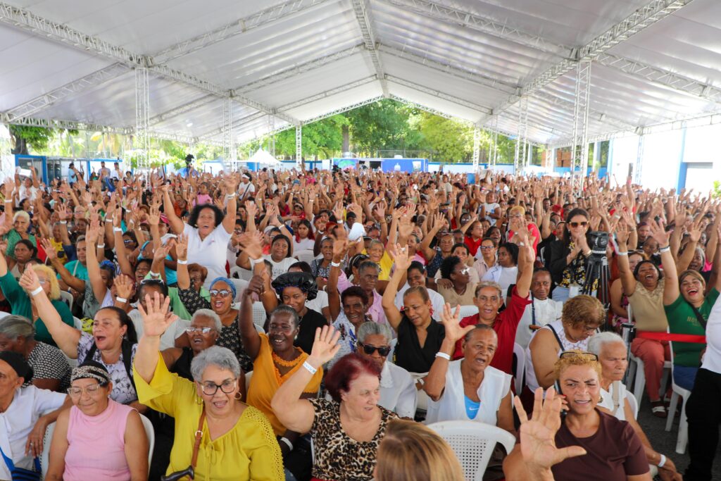 Presidente Abinader destaca sacrificio y fortaleza de las madres dominicanas durante jornada nacional “Madres que Sostienen” 3 Presidente Abinader destaca sacrificio y fortaleza de las madres dominicanas durante jornada nacional “Madres que Sostienen”