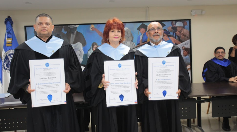 La UASD reconoció a cuatro destacados profesionales como Profesores Honorarios por sus aportes científicos, académicos y educativos.