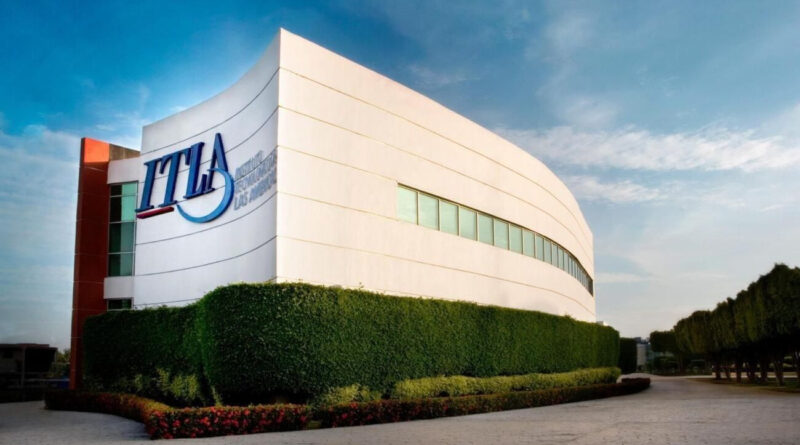 El ITLA lanza el tecnólogo en semiconductores en República Dominicana y amplía su oferta a 18 carreras, impulsando la educación tecnológica.