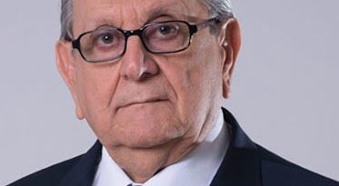 Quiero decir lo siguiente a la opinión pública