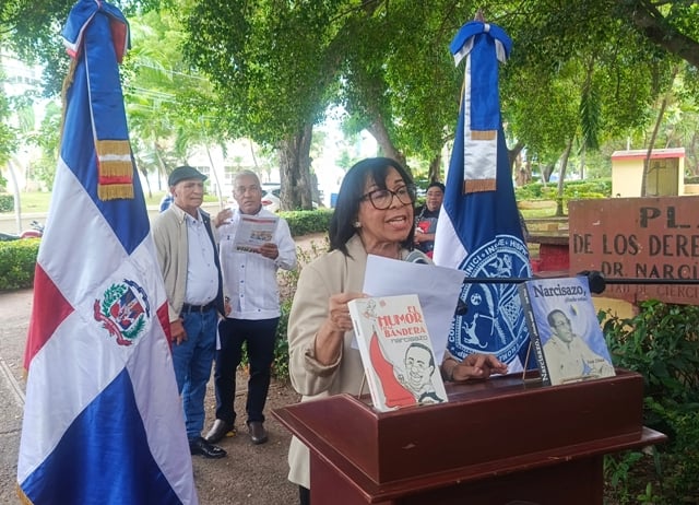 UASD RECUERDA A NARCISO GONZÁLEZ A 32 AÑOS DE SU DESAPARICION 3 UASD RECUERDA A NARCISO GONZÁLEZ A 32 AÑOS DE SU DESAPARICION