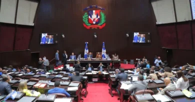 Diputados aprueban reformas laborales con cambios en licencias y teletrabajo