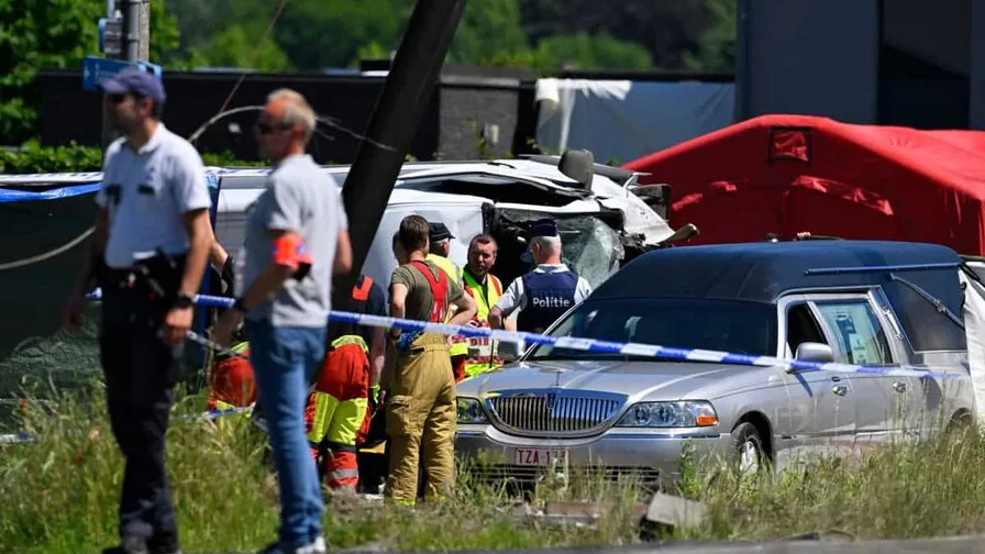Accidente ferroviario en Buggenhout deja cuatro fallecidos, incluidos dos menores