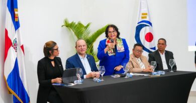 La Cámara de Cuentas impulsa el SICEEP en Santiago para modernizar la rendición de cuentas de 393 gobiernos locales dominicanos.