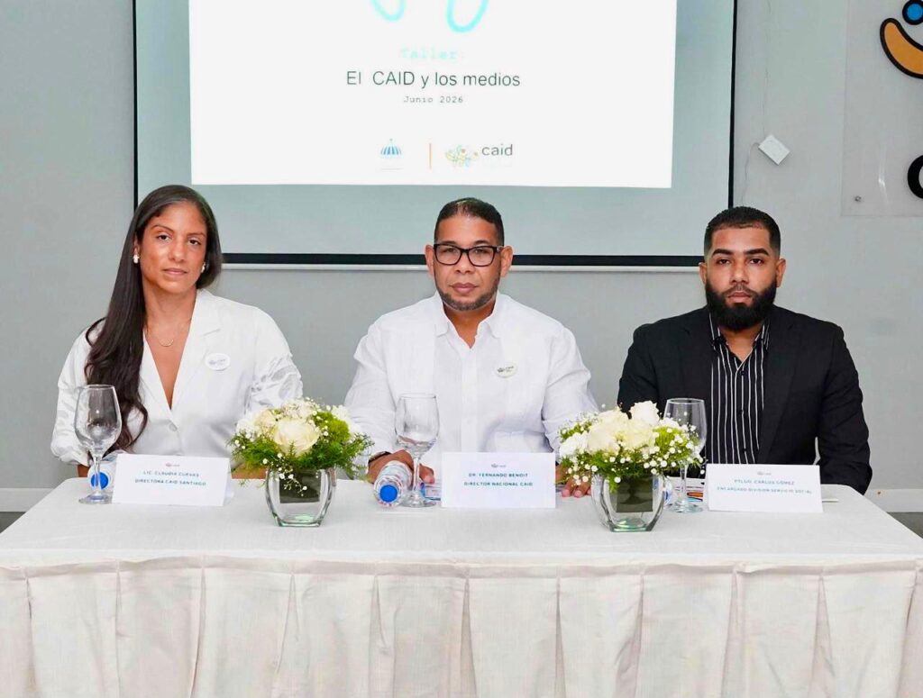 CAID Santiago realiza taller “El CAID y los Medios” para fortalecer vínculos con periodistas y comunicadores 3 CAID Santiago realiza taller “El CAID y los Medios” para fortalecer vínculos con periodistas y comunicadores