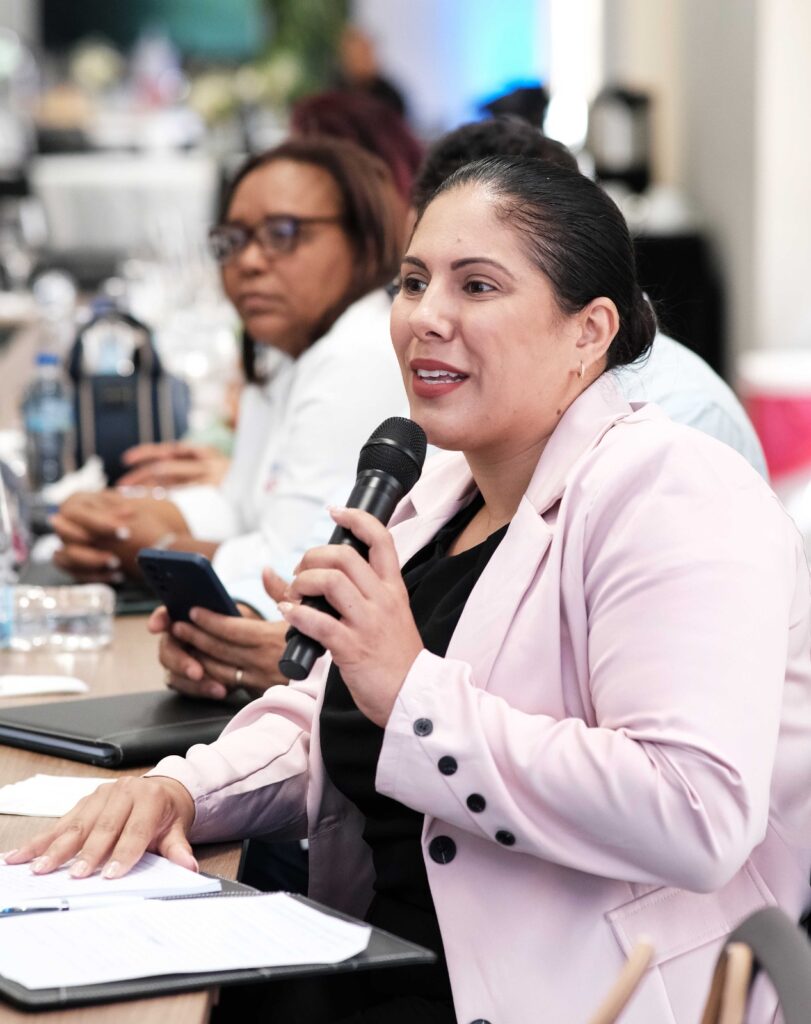 CAID Santiago realiza taller “El CAID y los Medios” para fortalecer vínculos con periodistas y comunicadores 6 CAID Santiago realiza taller “El CAID y los Medios” para fortalecer vínculos con periodistas y comunicadores