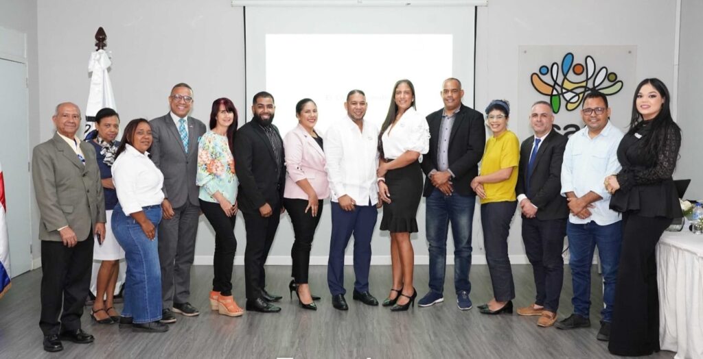 CAID Santiago realiza taller “El CAID y los Medios” para fortalecer vínculos con periodistas y comunicadores 8 CAID Santiago realiza taller “El CAID y los Medios” para fortalecer vínculos con periodistas y comunicadores
