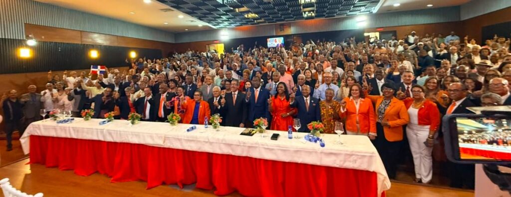 Edita Rodríguez presenta propuestas para transformar la FCES durante cierre de campaña del equipo de Jorge Asjana