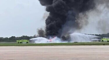 Jet privado aterriza de emergencia en La Romana y se incendia; reportan posibles víctimas