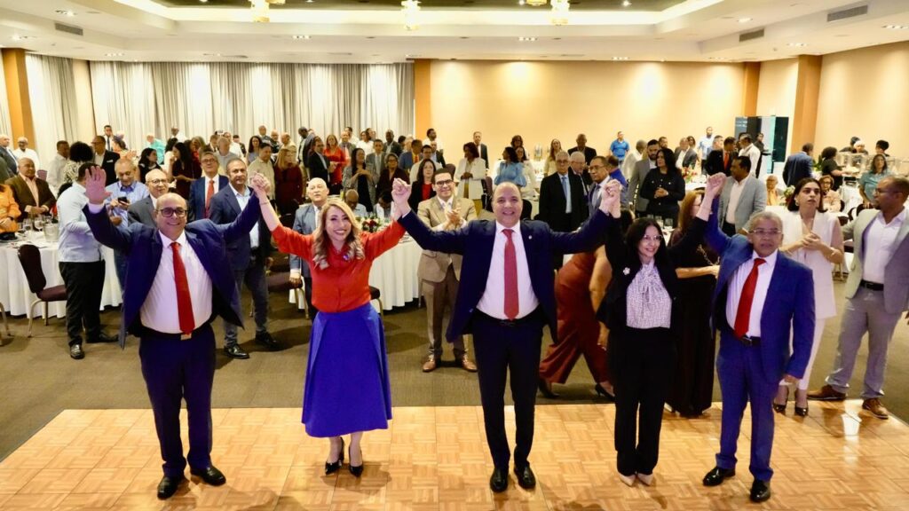 Carmen Chevalier cierra campaña con llamado a la unidad y se consolida como favorita al Decanato de la FCJP-UASD