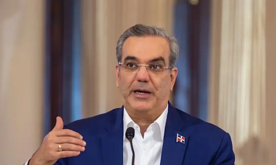 Noticias: 20 Luis Abinader se posiciona como el cuarto presidente mejor valorado de América Latina, según encuesta regional